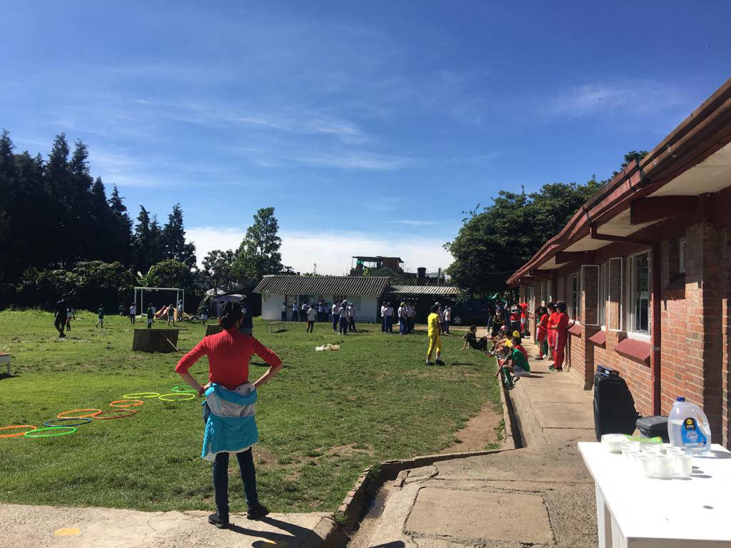 Campaña Apadrina un niño en Navidad