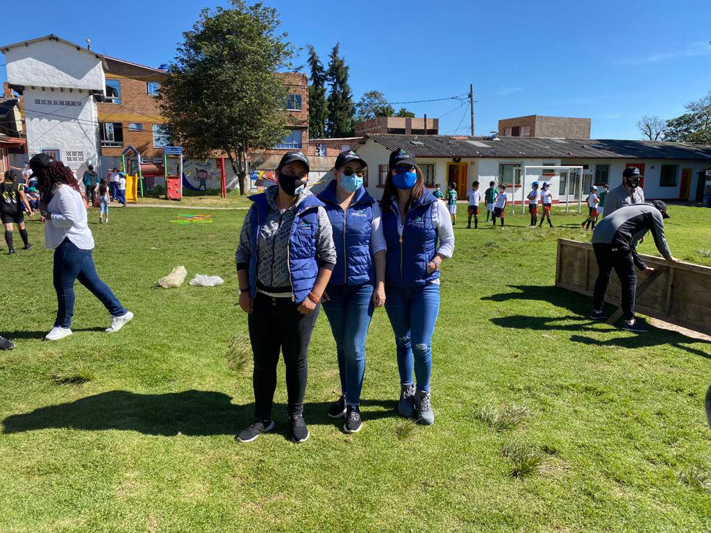 Campaña Apadrina un niño en Navidad